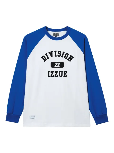 izzue playera con mangas raglán