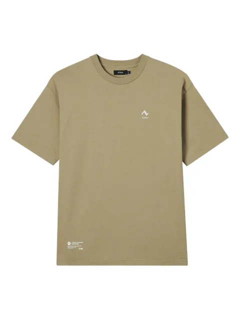 izzue playera con logo estampado