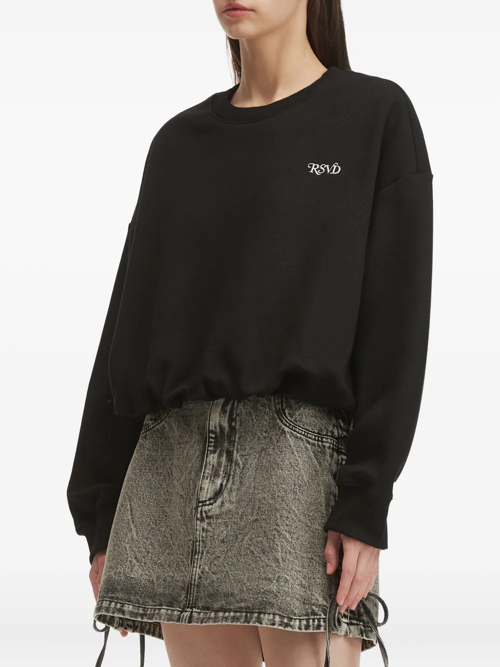 Izzue Embroidered Sweatshirt In Black