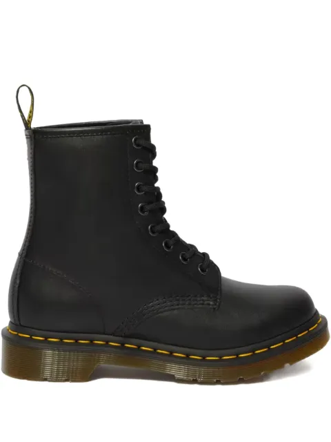Dr. Martens 1460 系列靴子