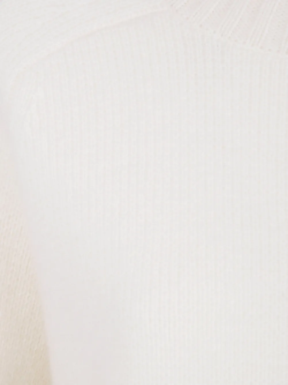 Kujten Turtleneck Sweater In White