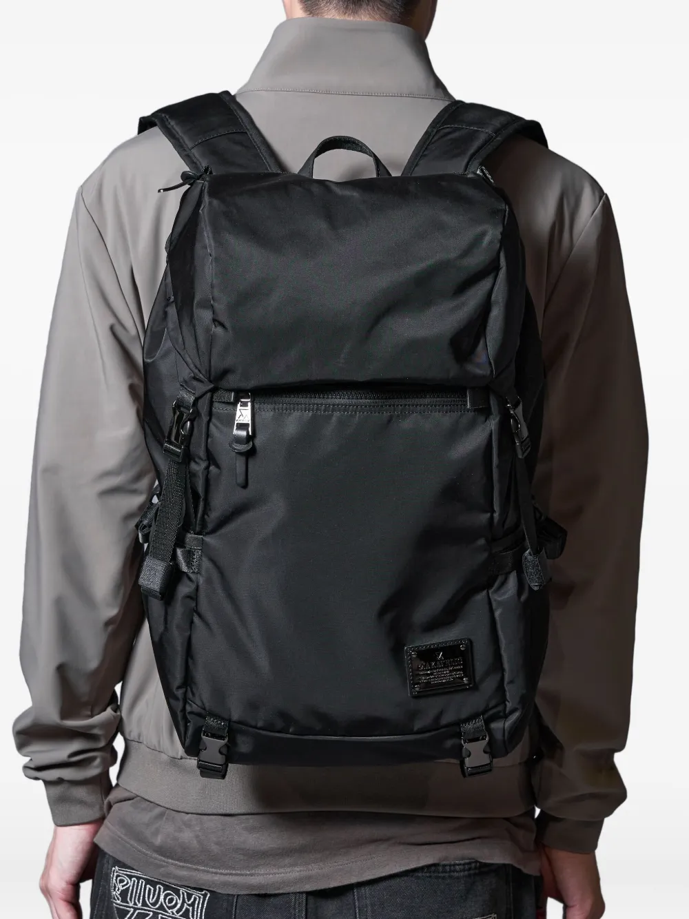 Makavelic The Command 2 flap-pocket backpack | Women | Image 2