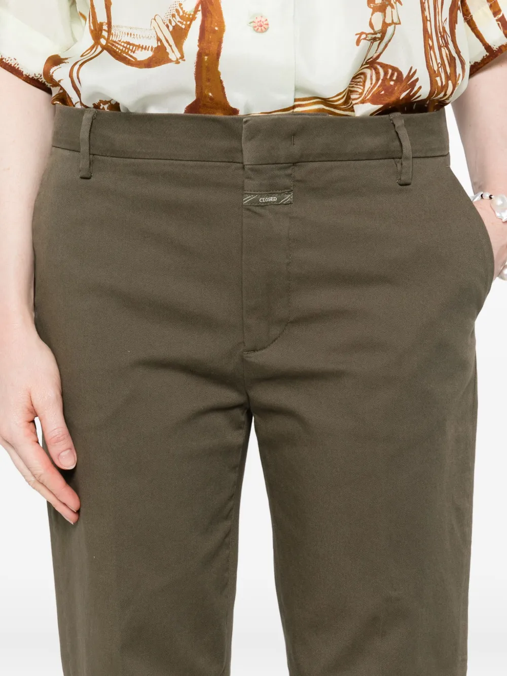 Closed straight-leg trousers Groen
