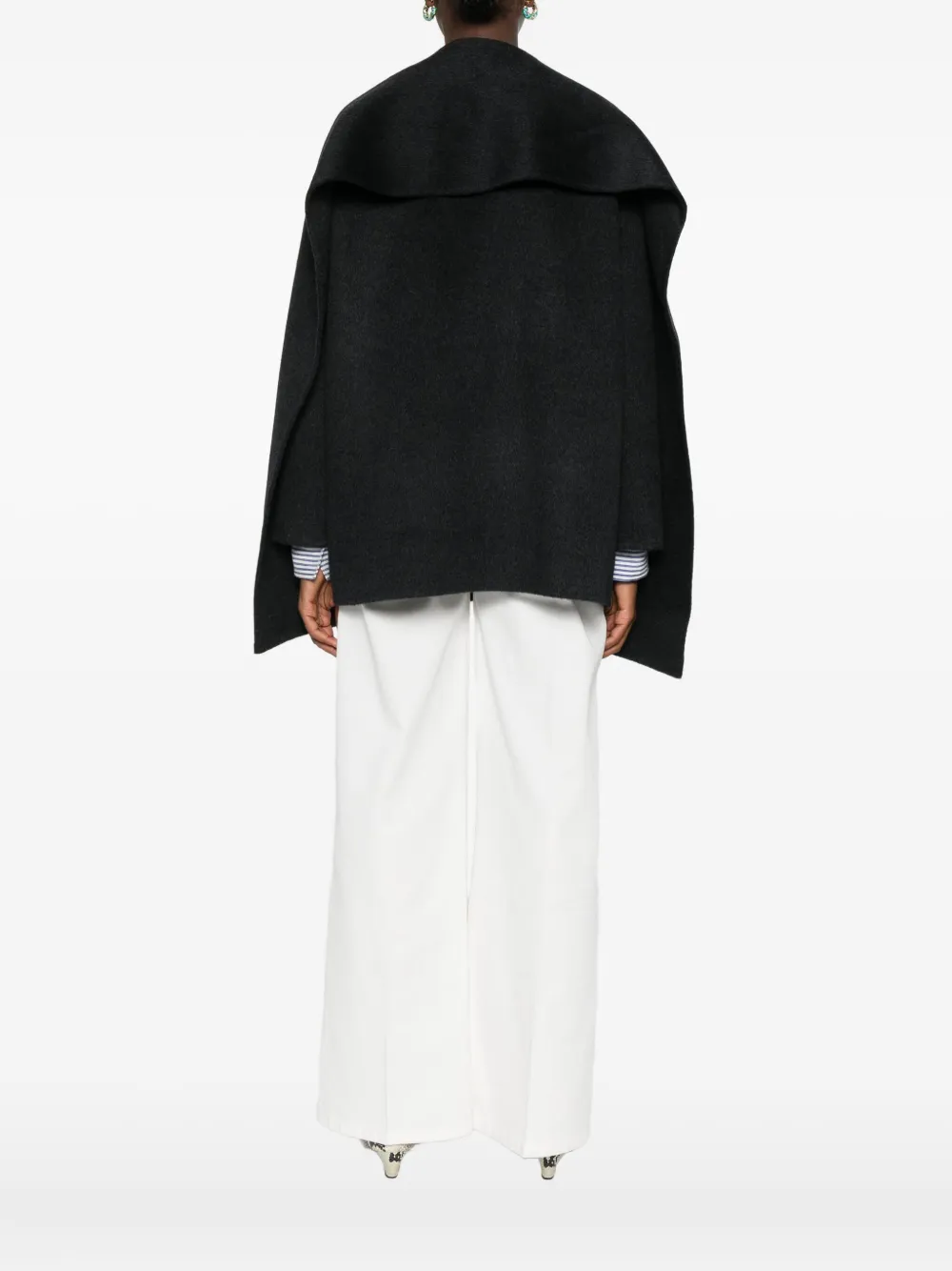 The Dynamis Studio Button-fastening Wool Jacket In Black
