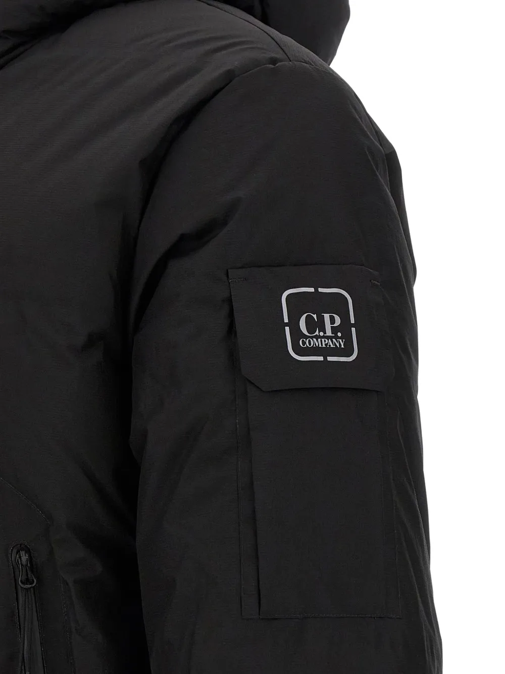 C.P. Company ripstop hooded down jacket Zwart