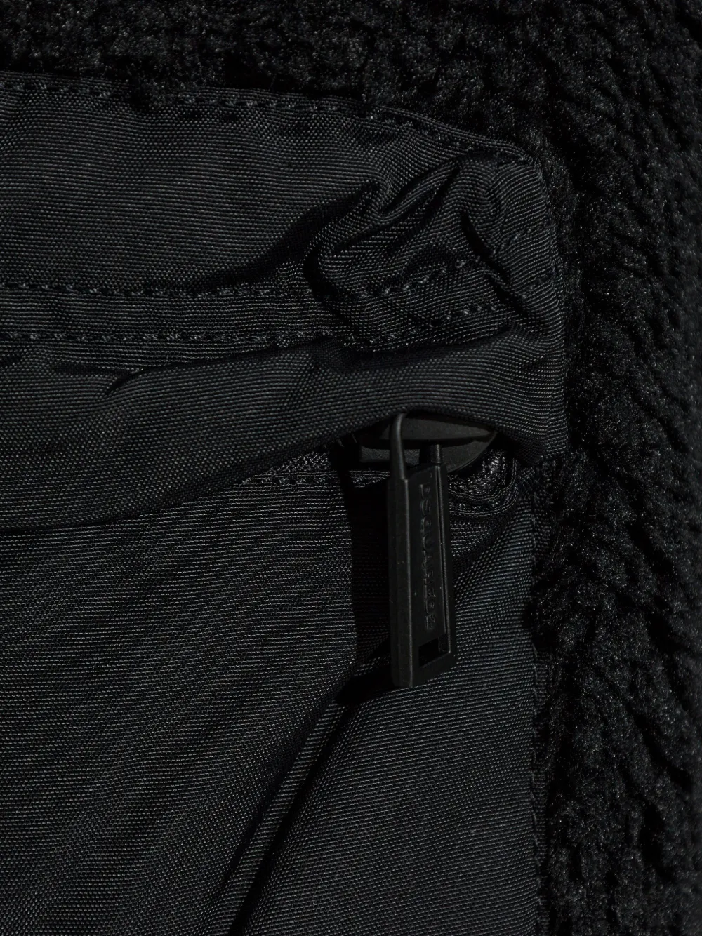 DSQUARED2 Fleece cargo shorts Zwart