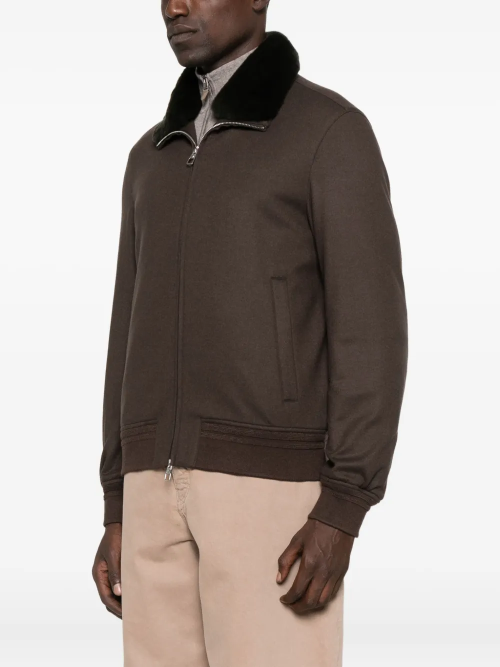 Montecore Jack met contrastkraag Bruin