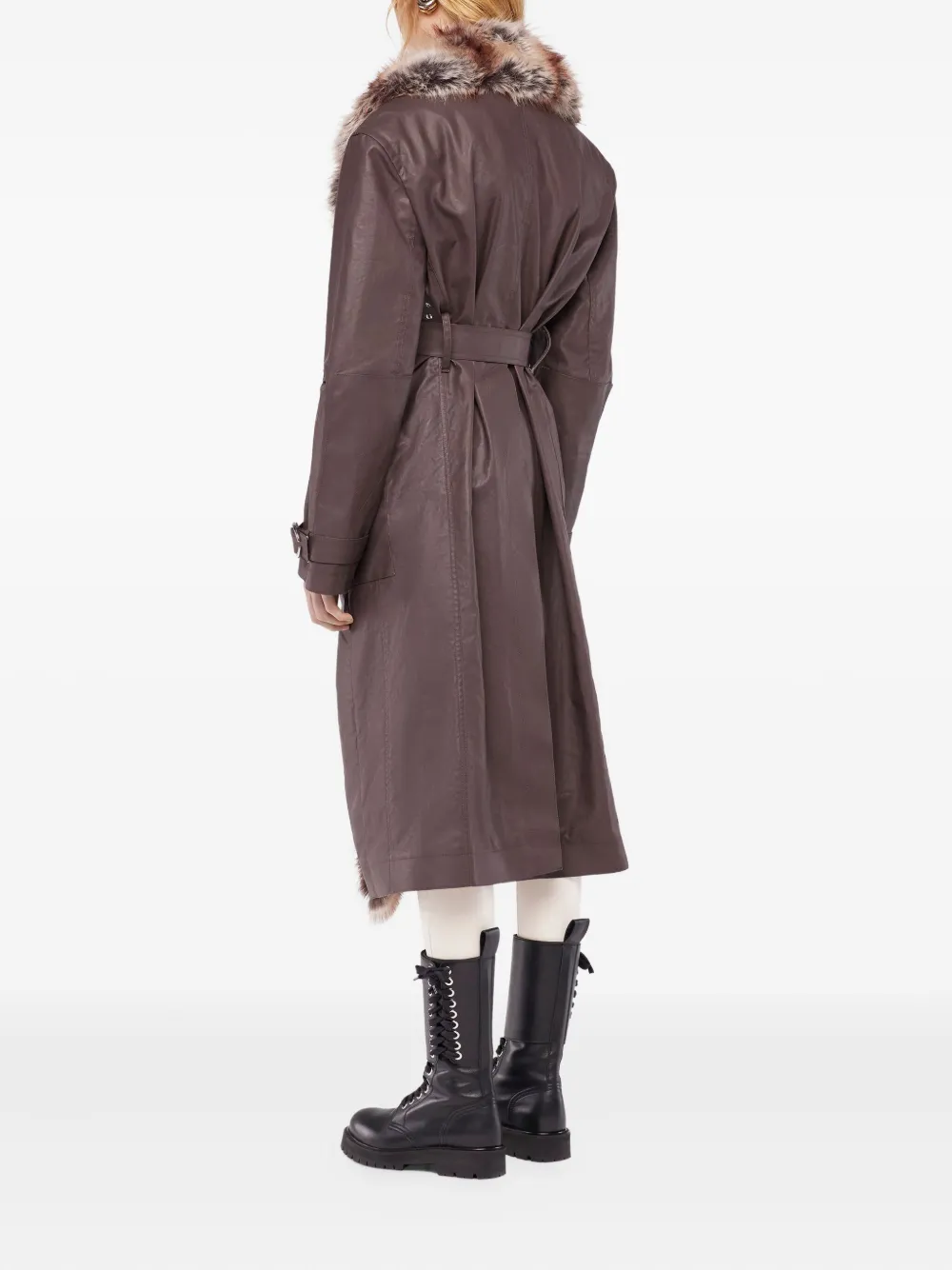 Rabanne Jas met afwerking van bont en ceintuur Paars