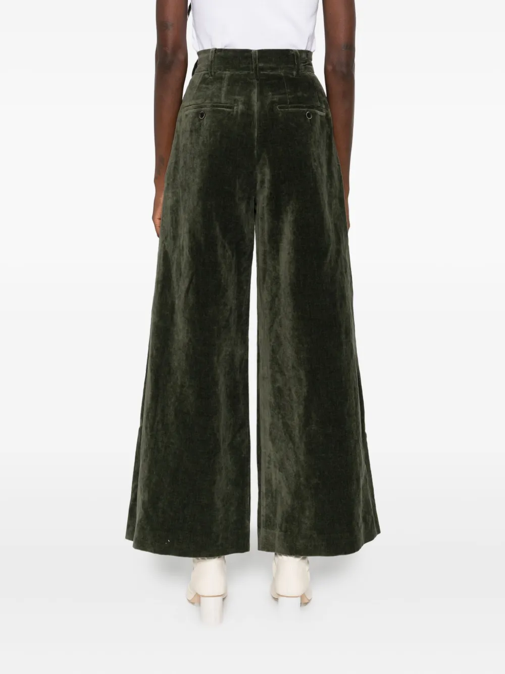 Uma Wang pleated velvet trousers Groen