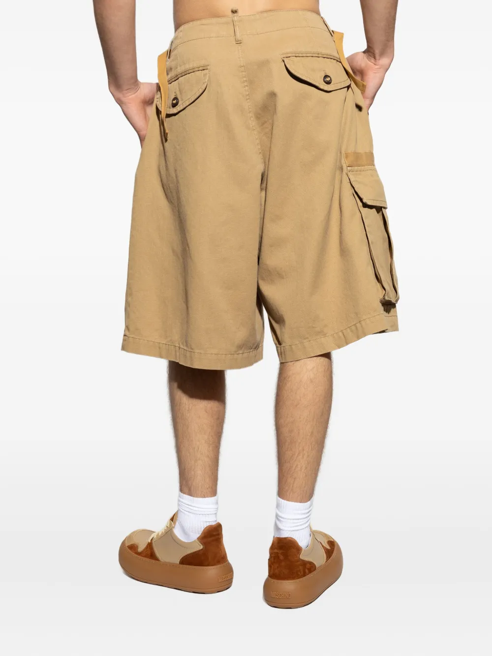 DSQUARED2 Shorts met cargozak en logoplakkaat Bruin