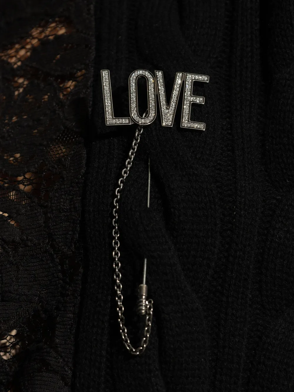 Moschino broche con detalles de cristales | Image 2