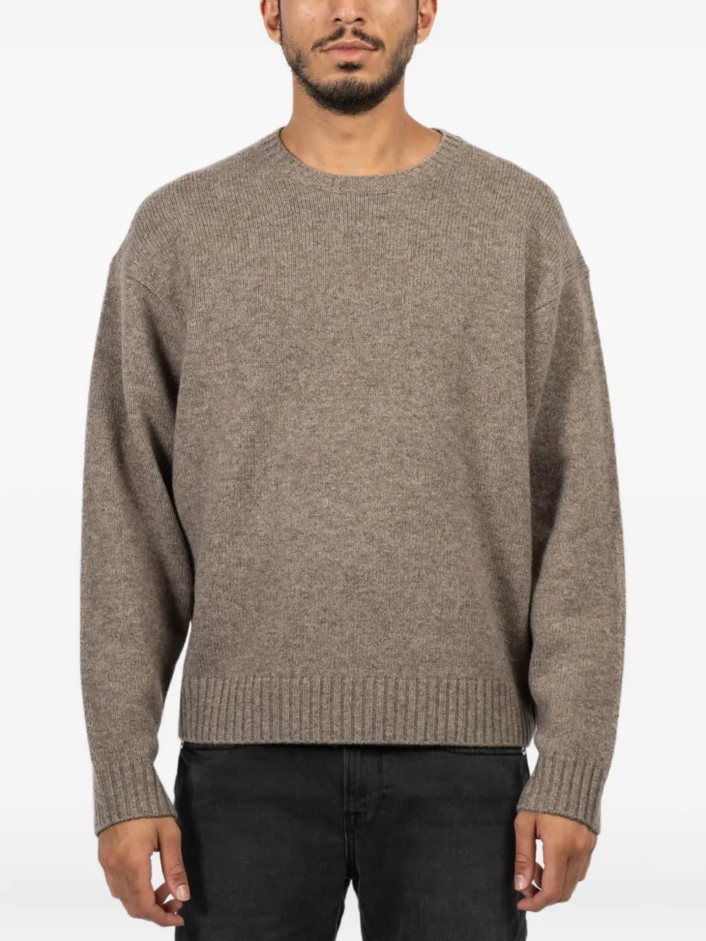 Frame Ribbed Knit Sweater In Brown