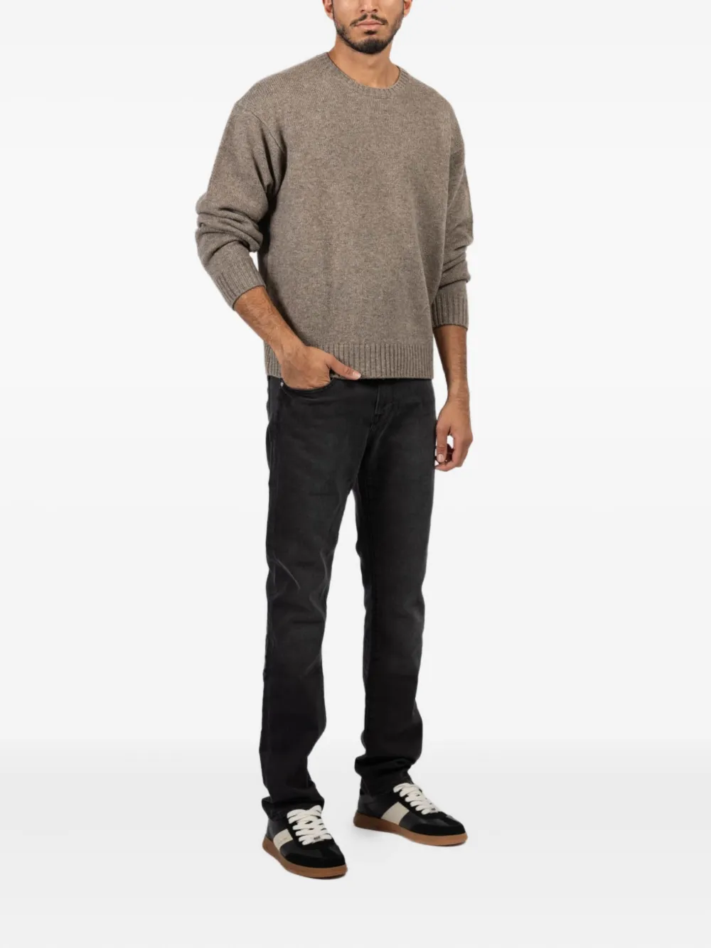 Frame Ribbed Knit Sweater In Brown
