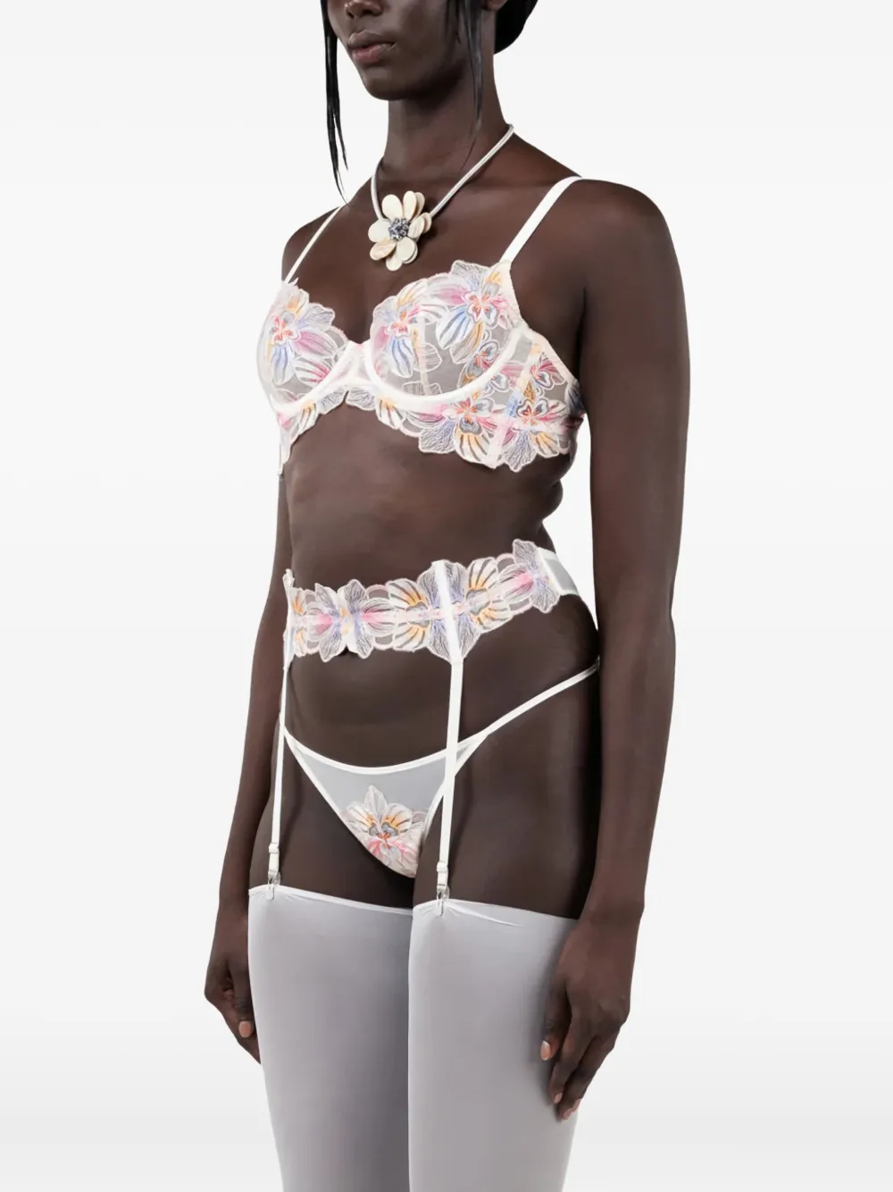 Zhilyova Laia string Beige