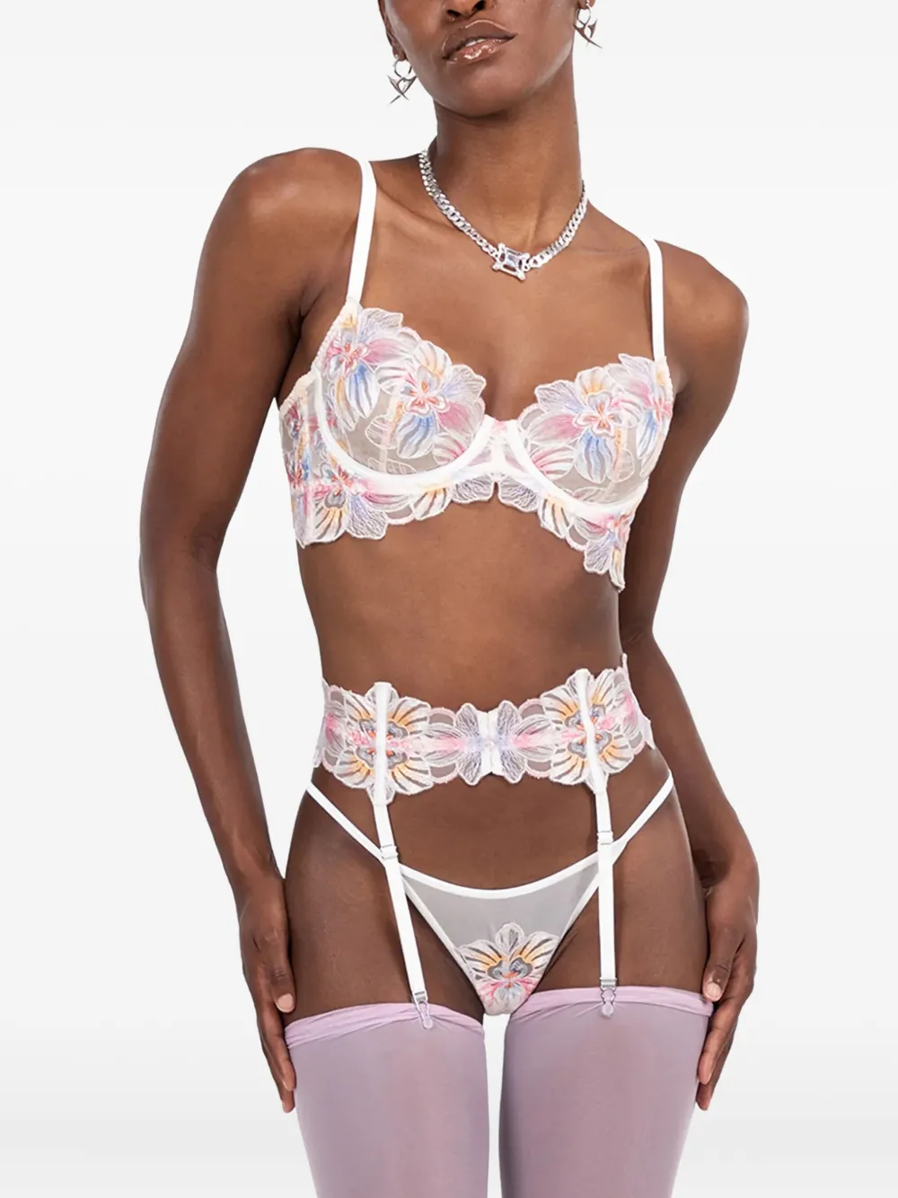 Zhilyova Jarretellegordel met geborduurde bloemen Beige