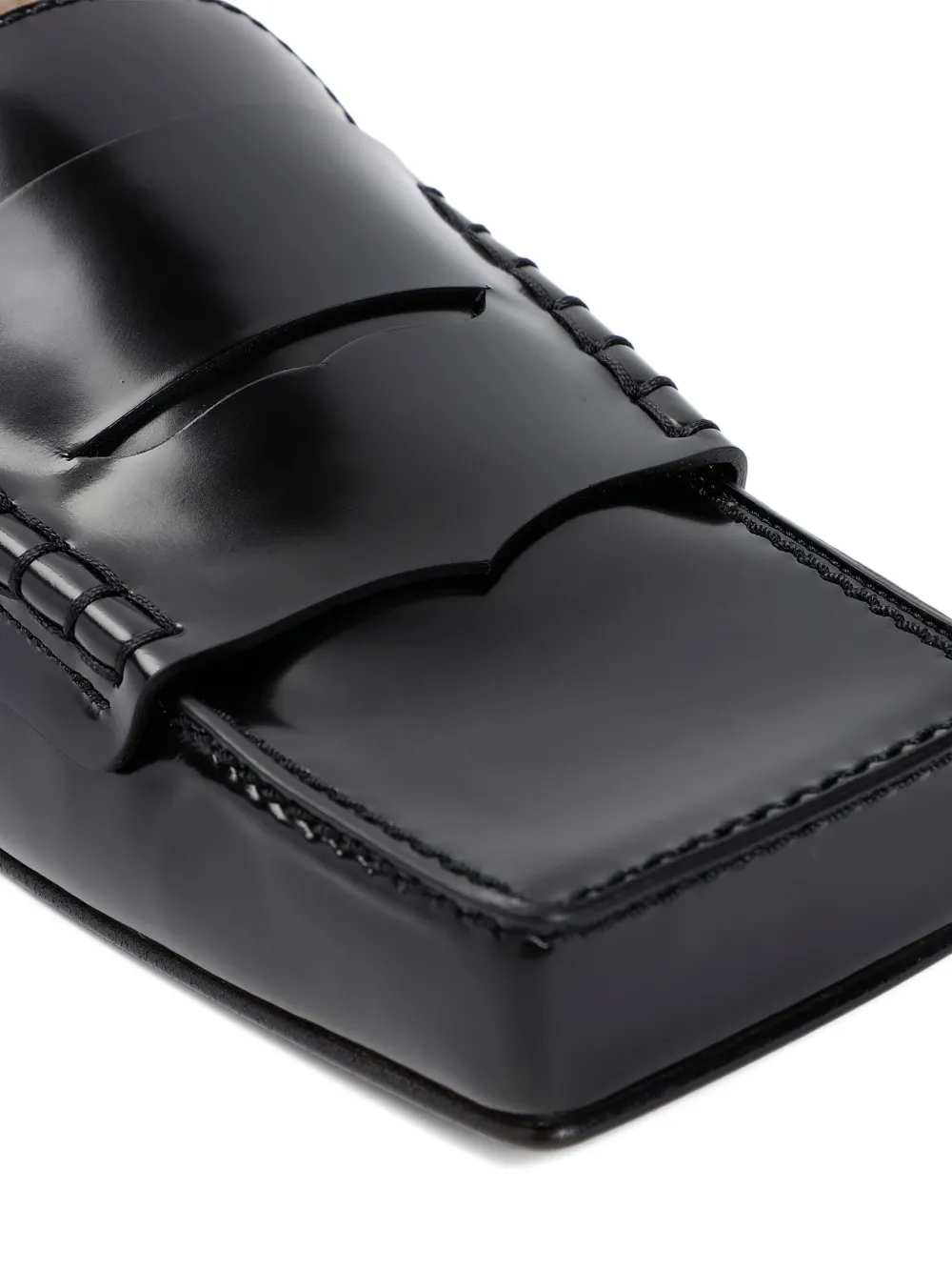 Jacquemus Leather Square-toe Loafers In Black