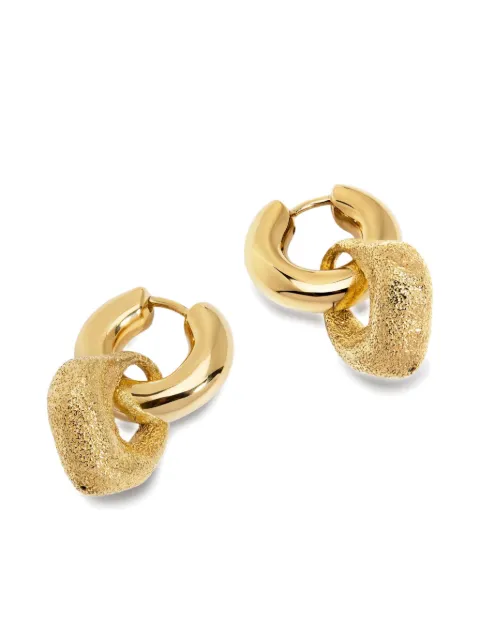 Monica Vinader aretes con efecto pulido