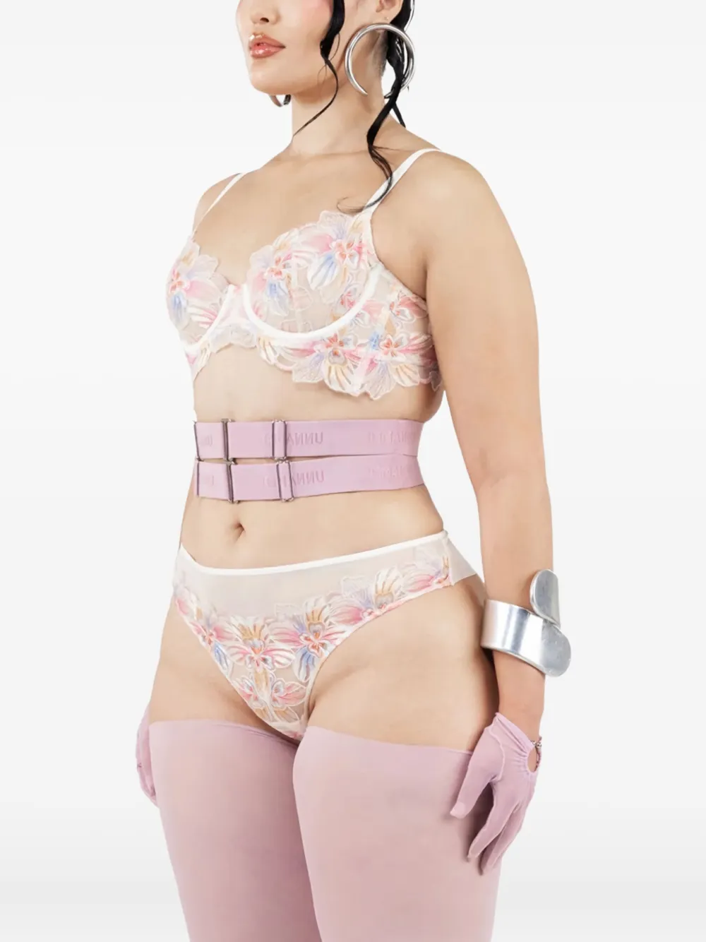 Zhilyova Laia string Beige