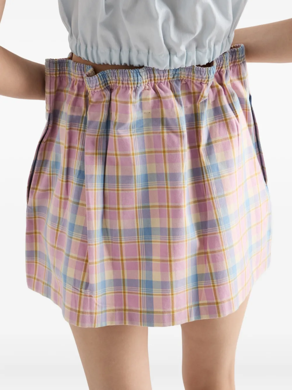 Prada Geruite mini-rok met gesmockte taille Roze