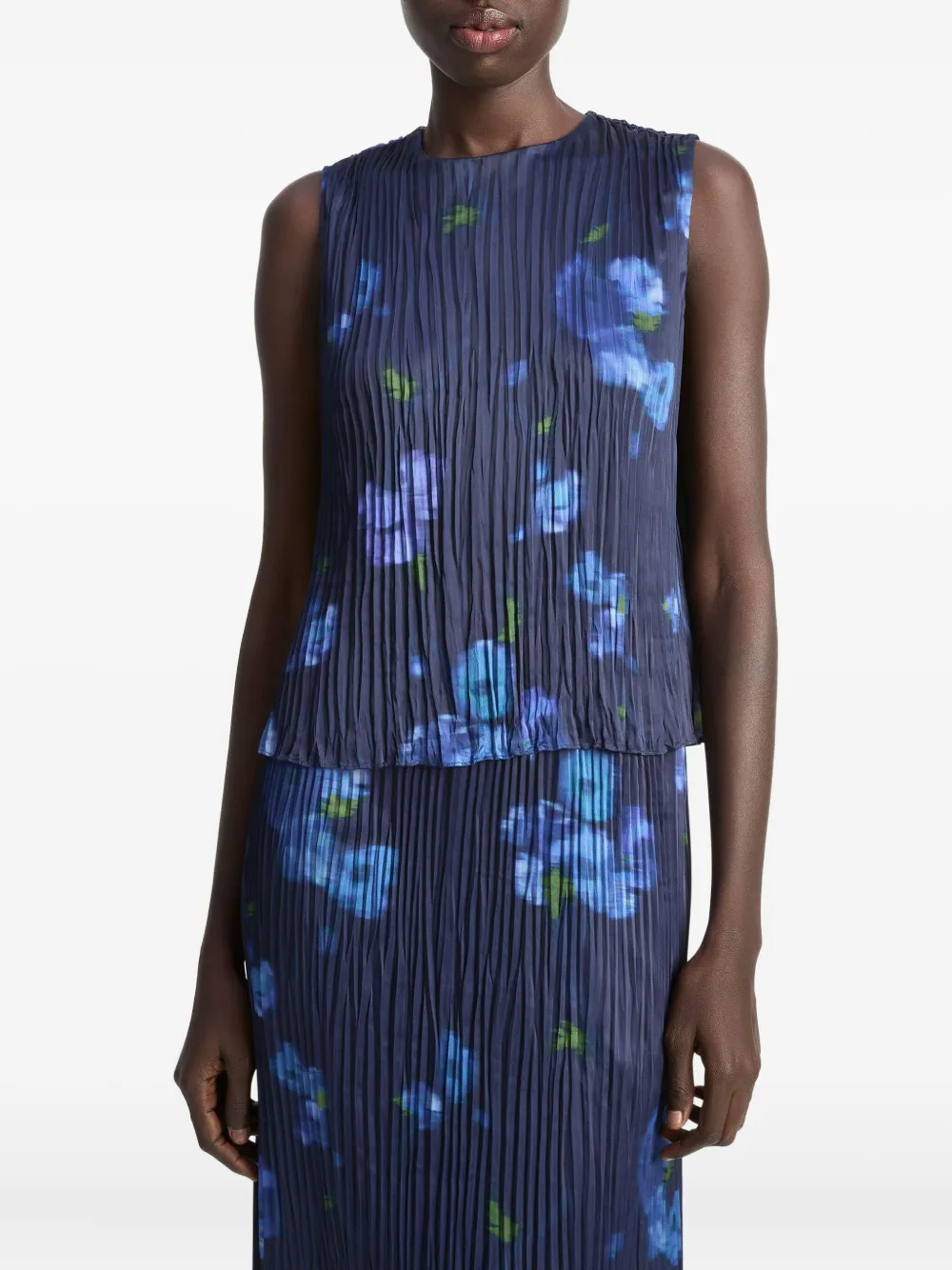 Vince pleated floral-print top | Blue | Image 1