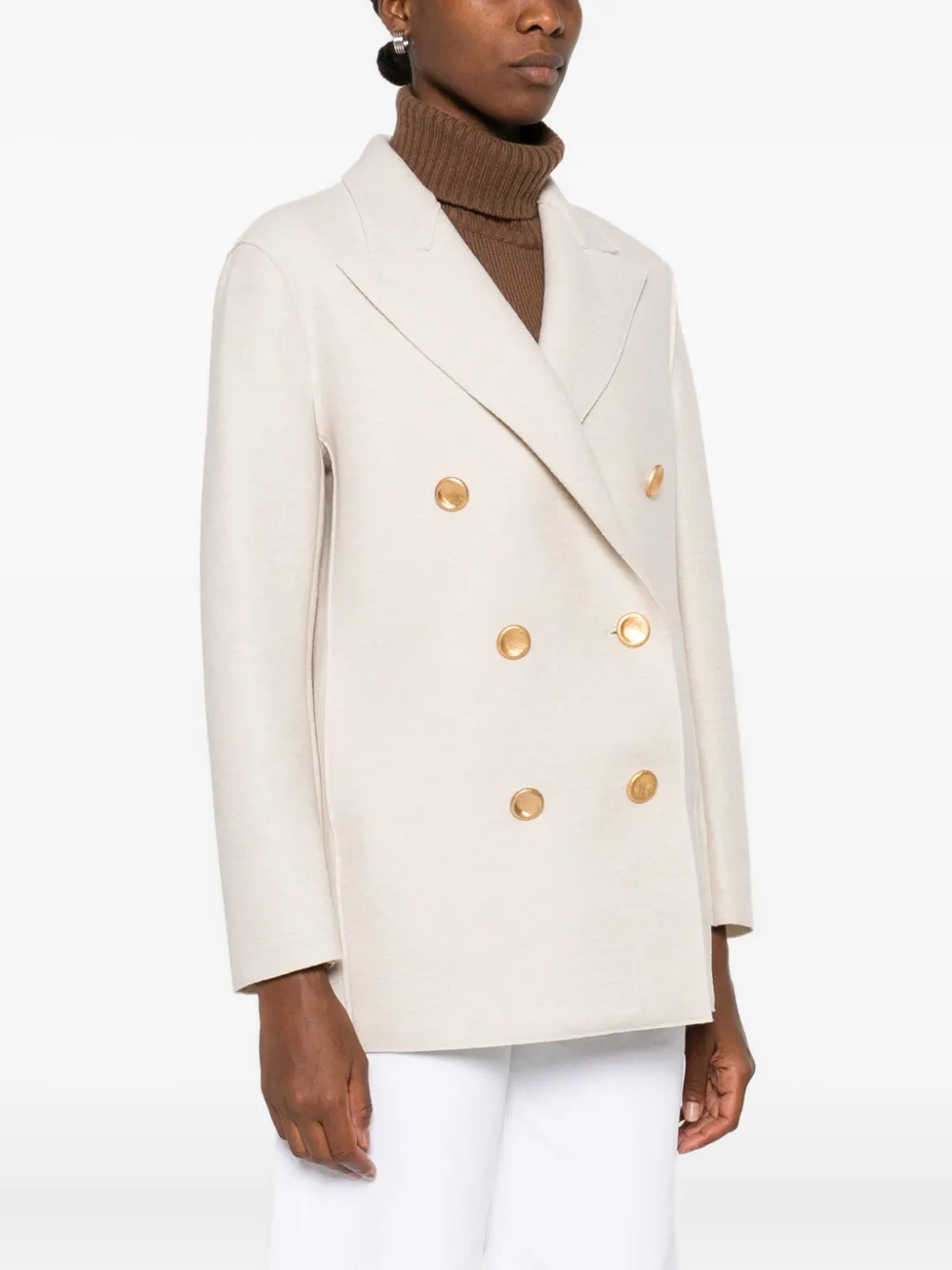 Harris Wharf London Jas met dubbele rij gouden knopen Beige
