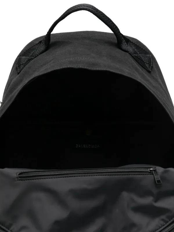 バレンシアガ BALENCIAGA リュック スタッズ バレンシアガ BALENCIAGA リュック スタッズ - メルカリ
