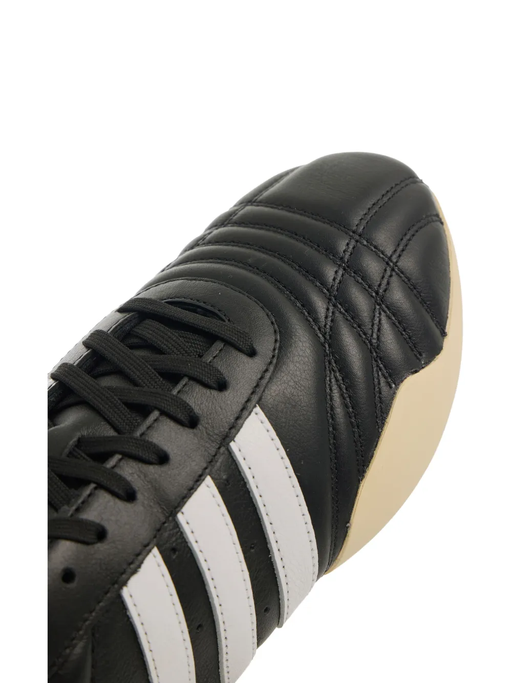 adidas Gewatteerde verfraaide sneakers Zwart