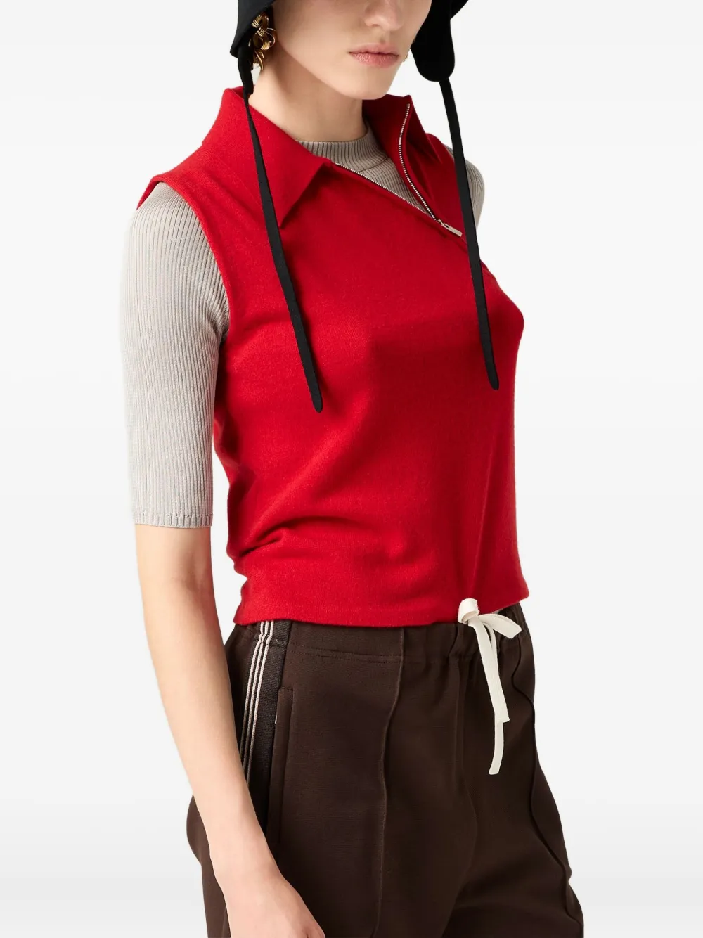 Miu Miu Ribbed-collar Zip-front Sleeveless Vest In Red