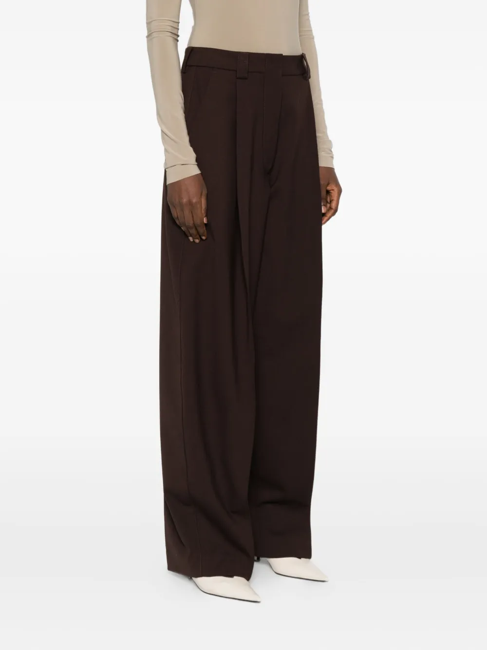 THELATEST Broek met geplooide zak Bruin