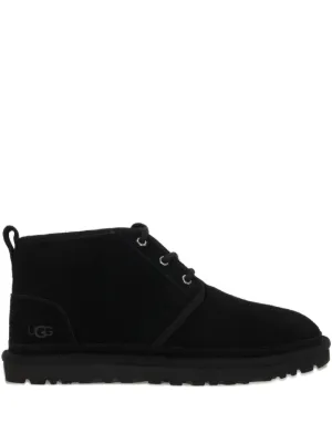 UGG Chukka レースアップブーツ | ブラック | FARFETCH JP