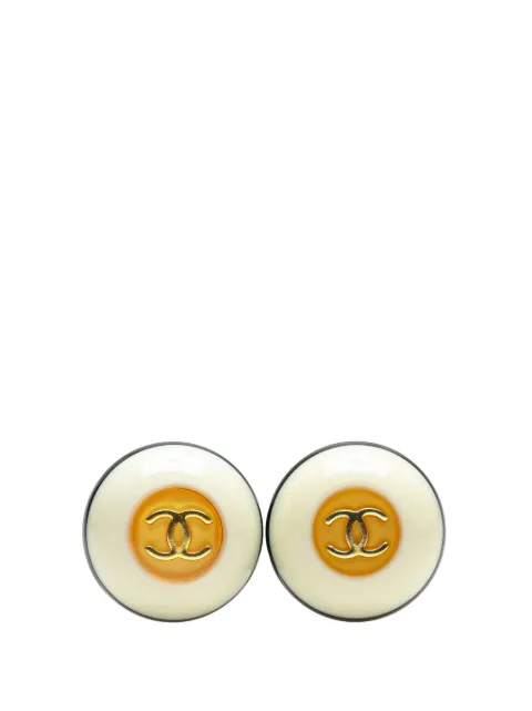 CHANEL Pre-Owned 1996 Resin CC Button Clip on Earrings costume earrings