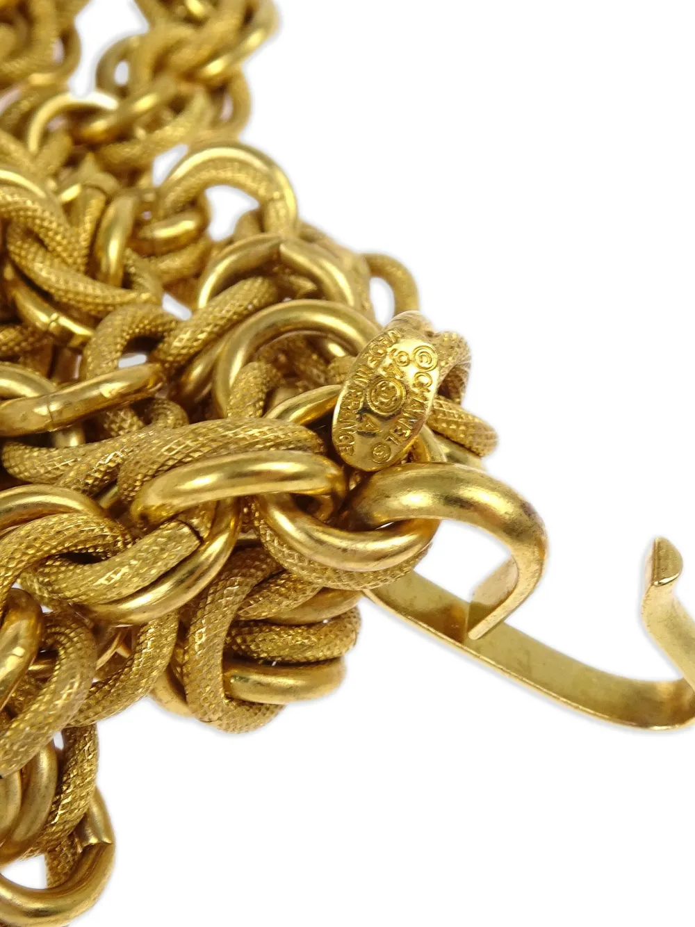 Pre-owned Chanel 1994 Chain Medallion Belt In Gold