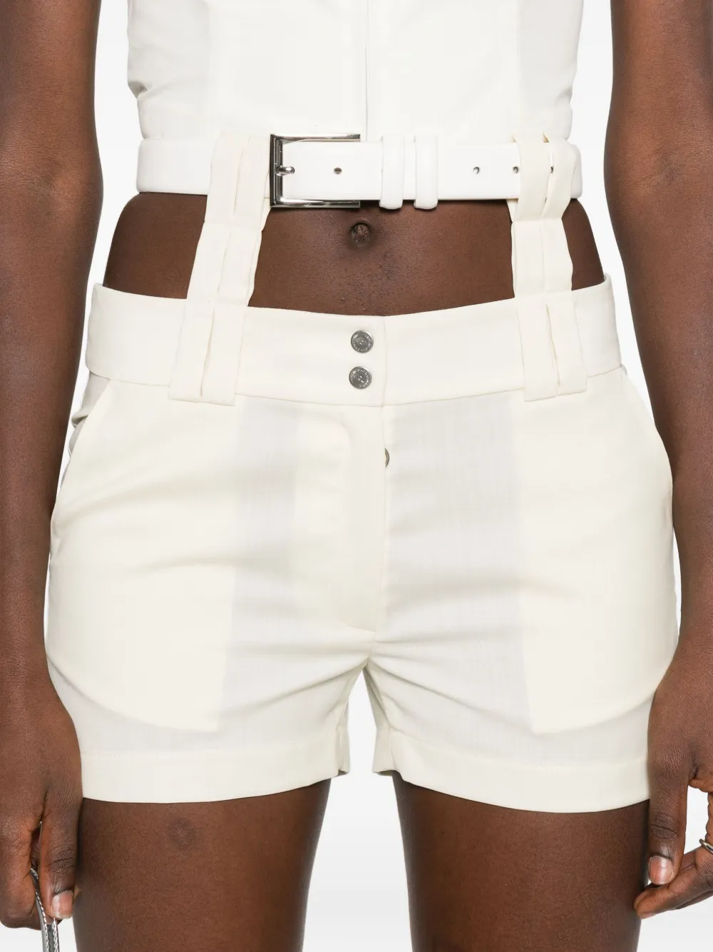 Vestiaire D'un Oiseau Libre Belt Shorts In White