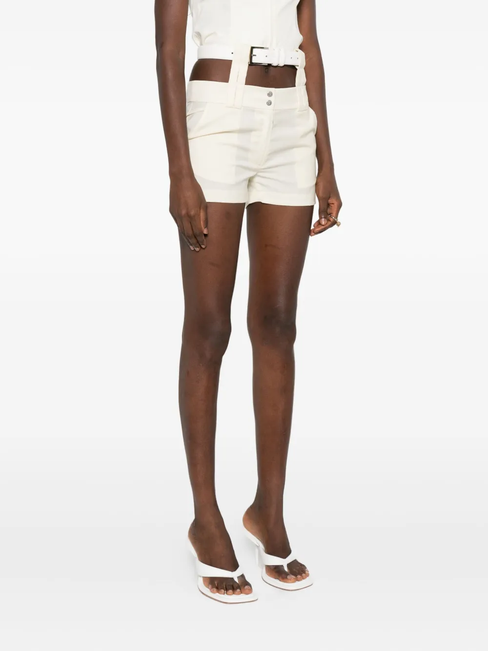 Vestiaire D'un Oiseau Libre Belt Shorts In White
