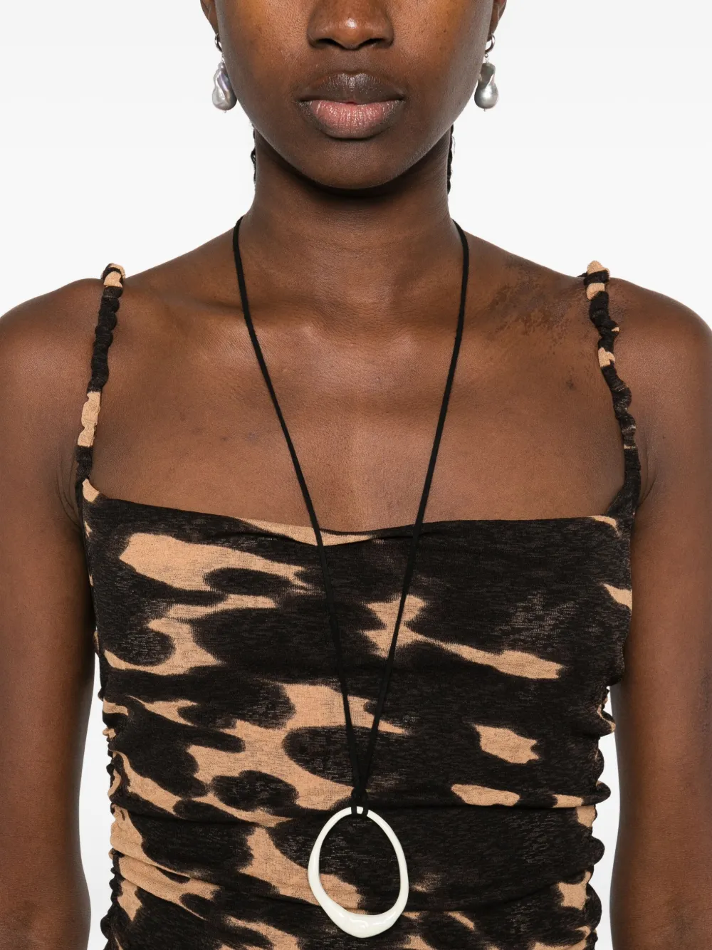 Nanushka Midi-jurk met ruches Bruin