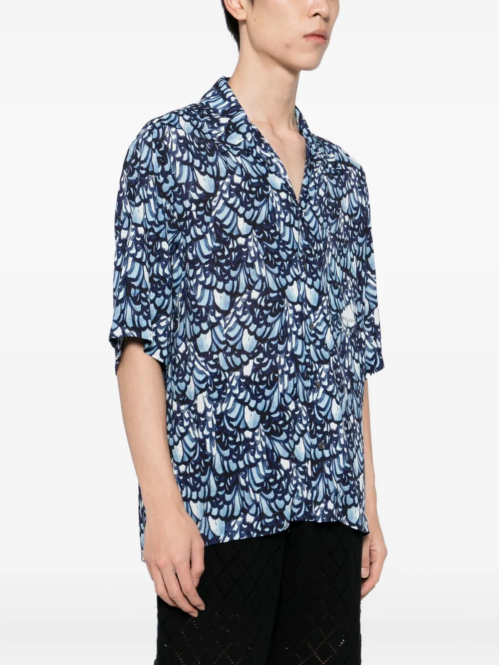 Alexander Mcqueen Mcqueen Feather Print Boxy Camp Shirt In Blue