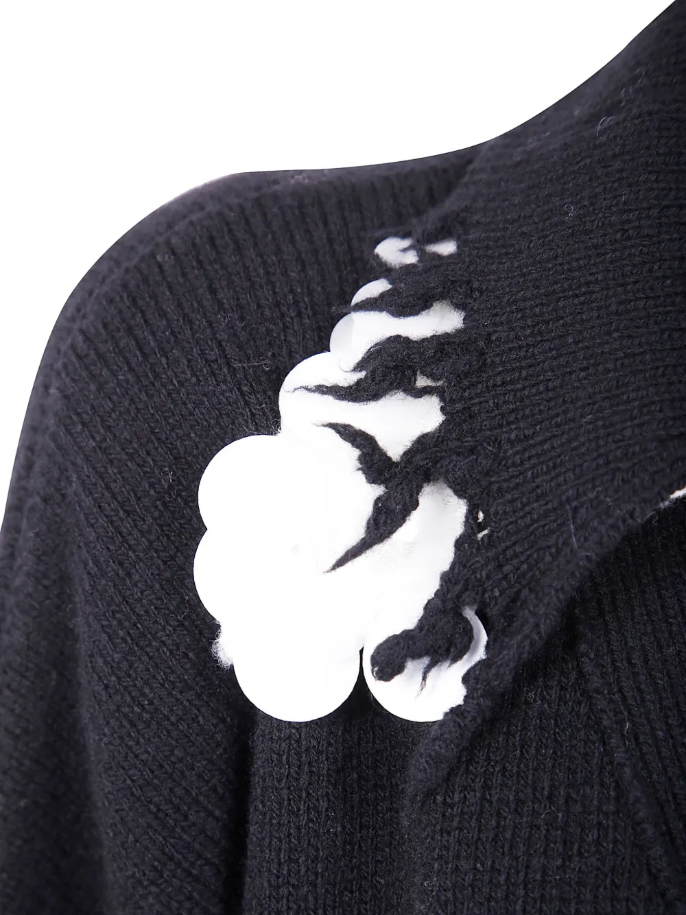Aviu Frayed-collar Wool Sweater In Black