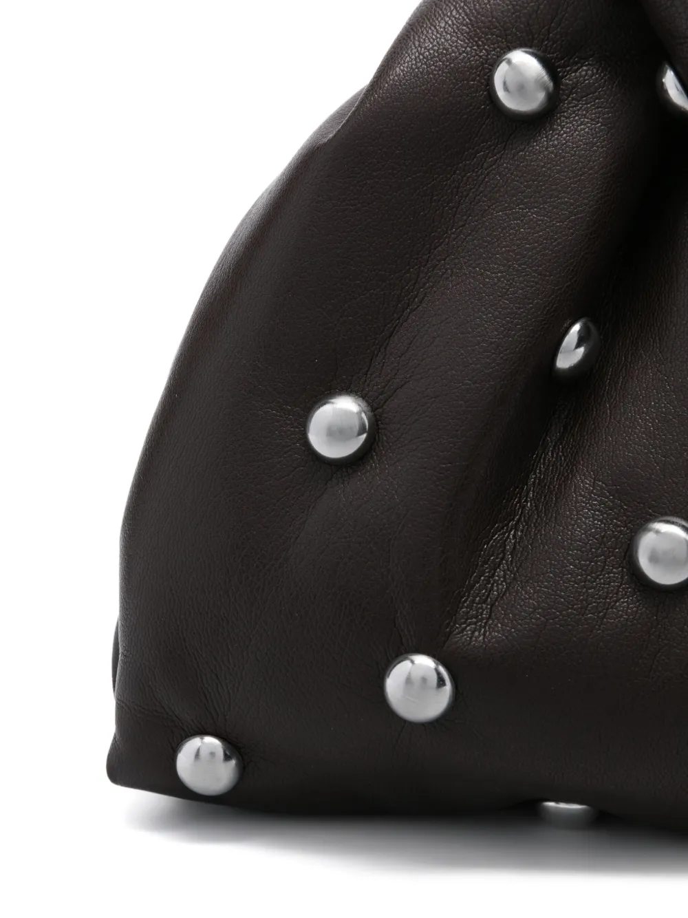 Nanushka Kleine geknoopte clutch Bruin