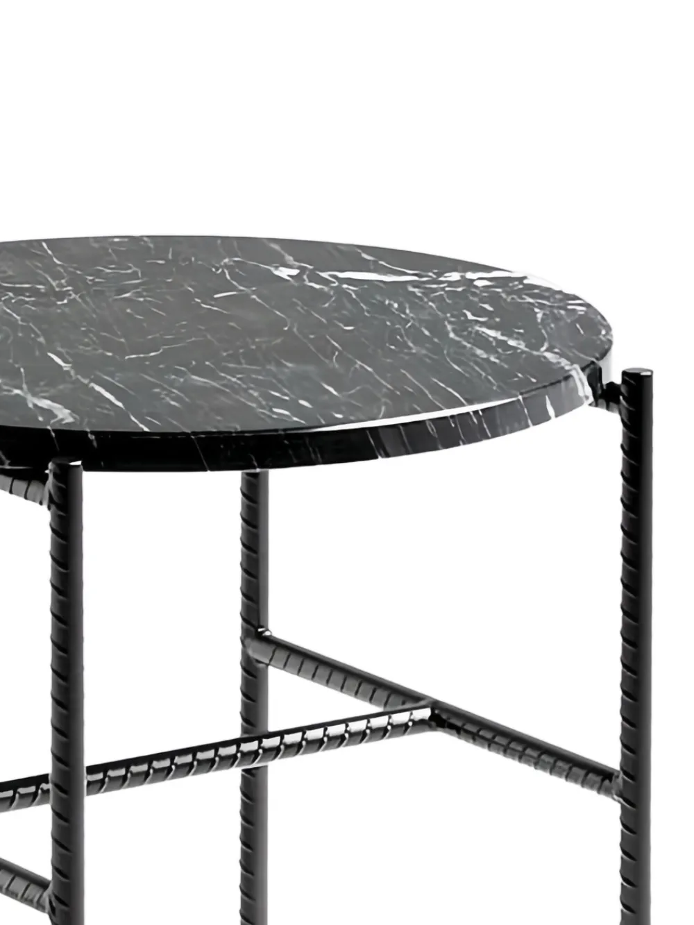 HAY table Round Marble à design nervuré | Tables | Image 2