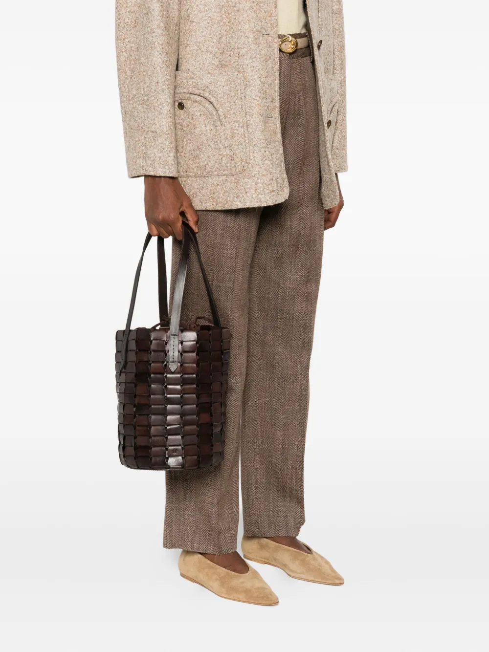 DRAGON DIFFUSION leather woven bucket bag Bruin