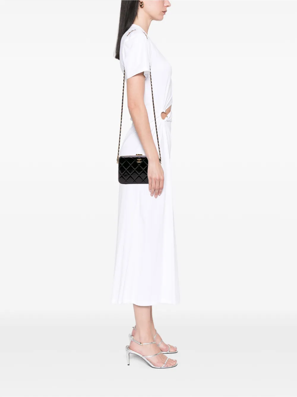 Pre-owned Chanel 2021 Large Glazed Goatskin Box With Chain Crossbody Bag In Black