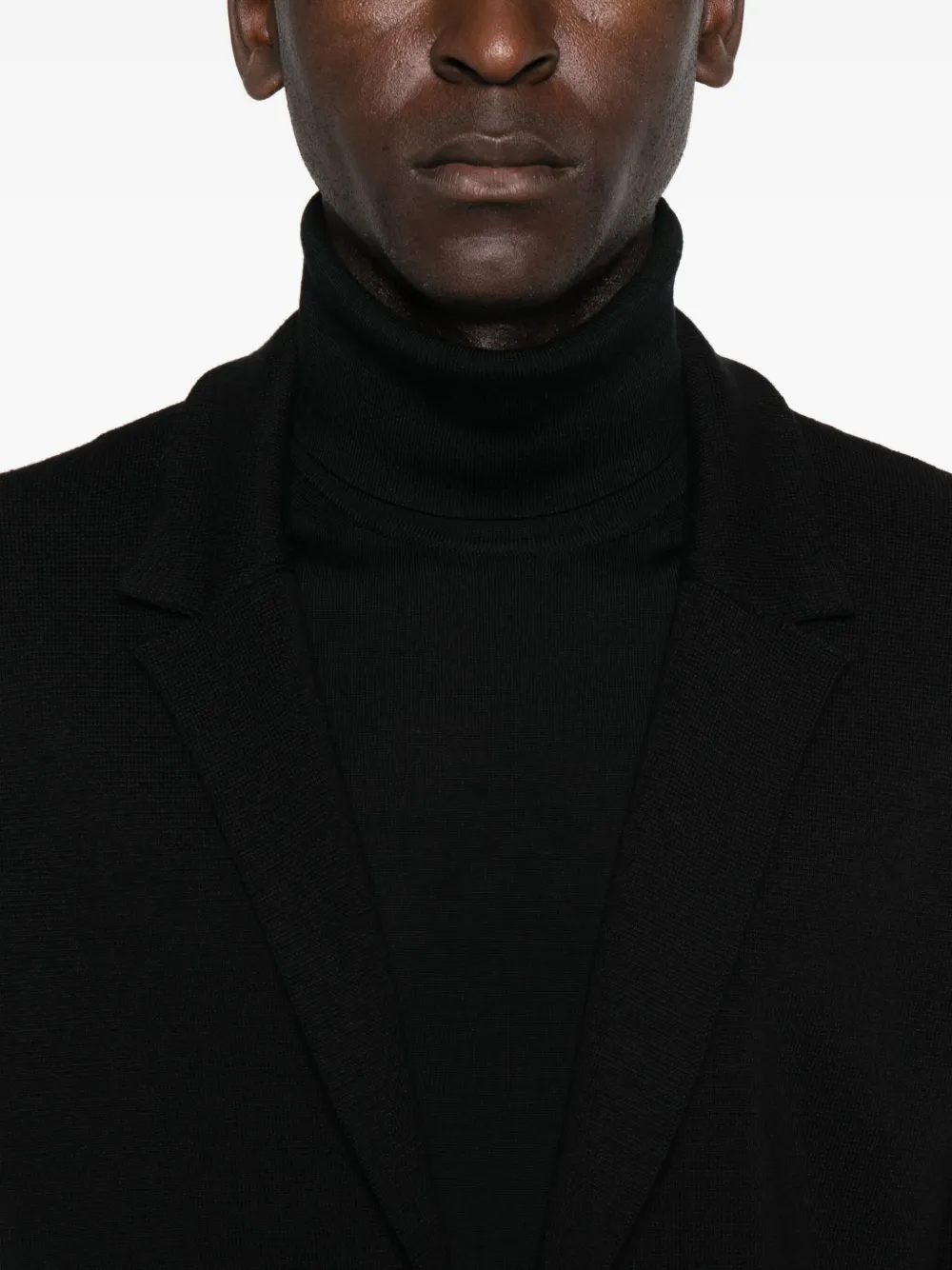 Roberto Collina Vest met opgestikte zak met knopen Zwart