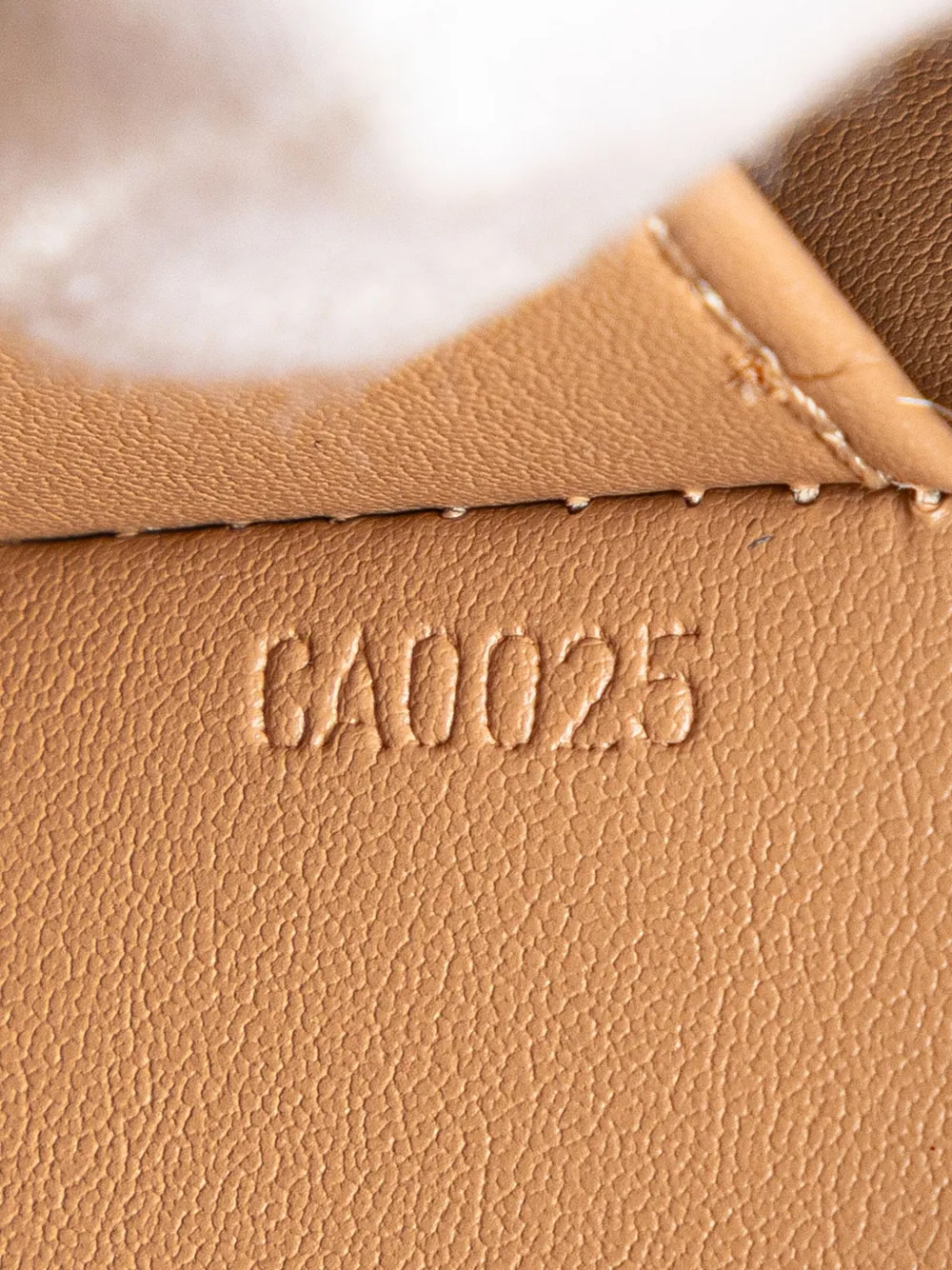Louis Vuitton Pre-Owned 2005 Monogram Vernis Thompson Street shoulder bag | Pre-Owned | Image 2