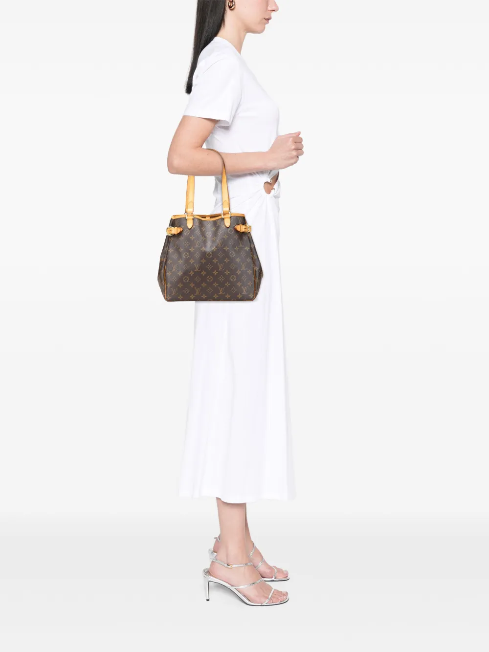 Pre-owned Louis Vuitton 2007 Monogram Batignolles Vertical Tote Bag In Brown