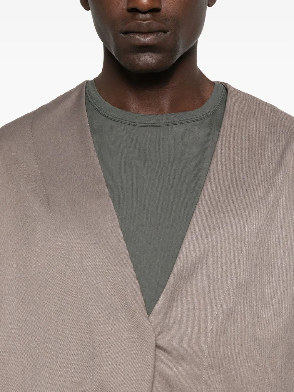 Hamza Thom V-neck Button Blazer In Neutral