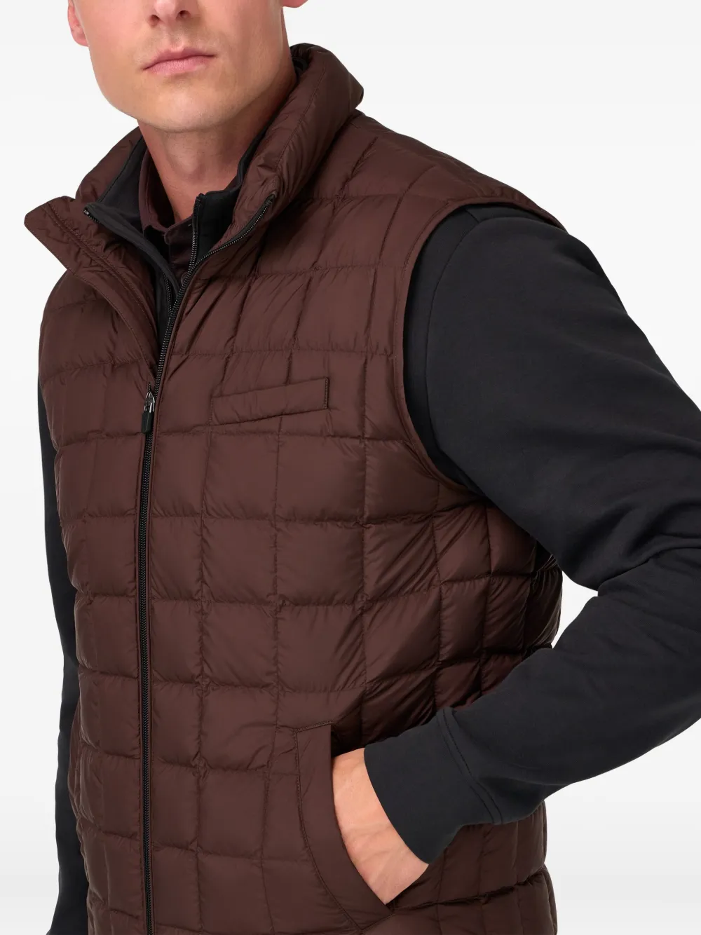 Boggi Milano Ens Brown High-neck Quilted Shell-down Gilet Xl In Brown