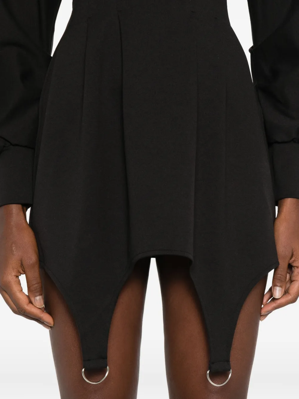 HAMZA Cairo mini-jurk met capuchon en gesmockte taille Zwart