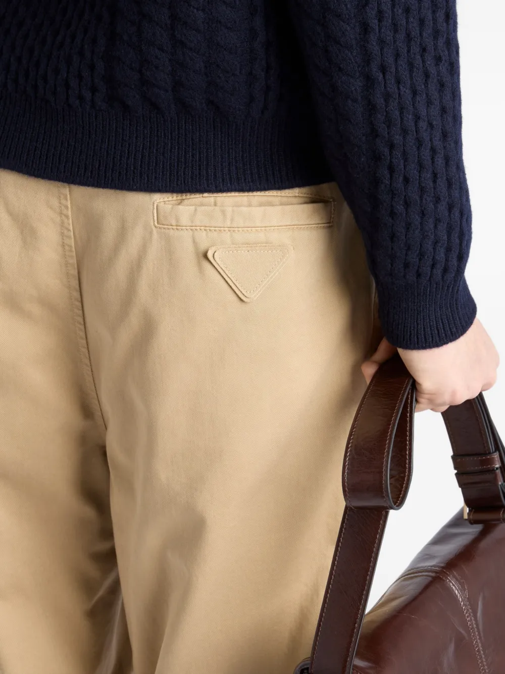 Prada Pantalon met logo Beige