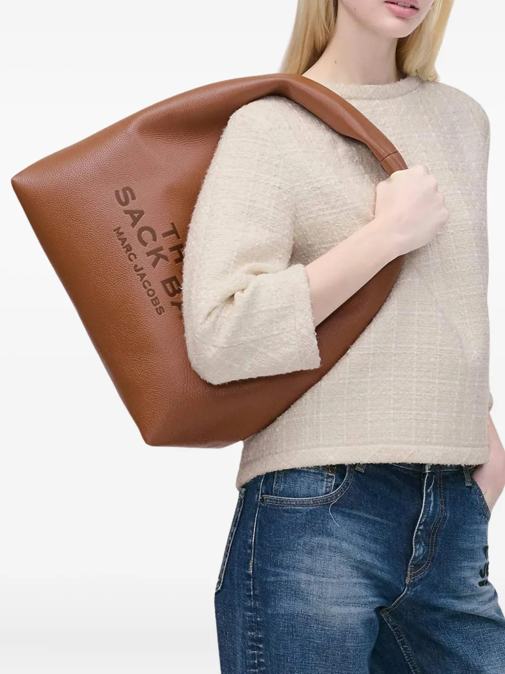 Marc Jacobs The Sack embossed-logo leather shoulder bag - Bruin