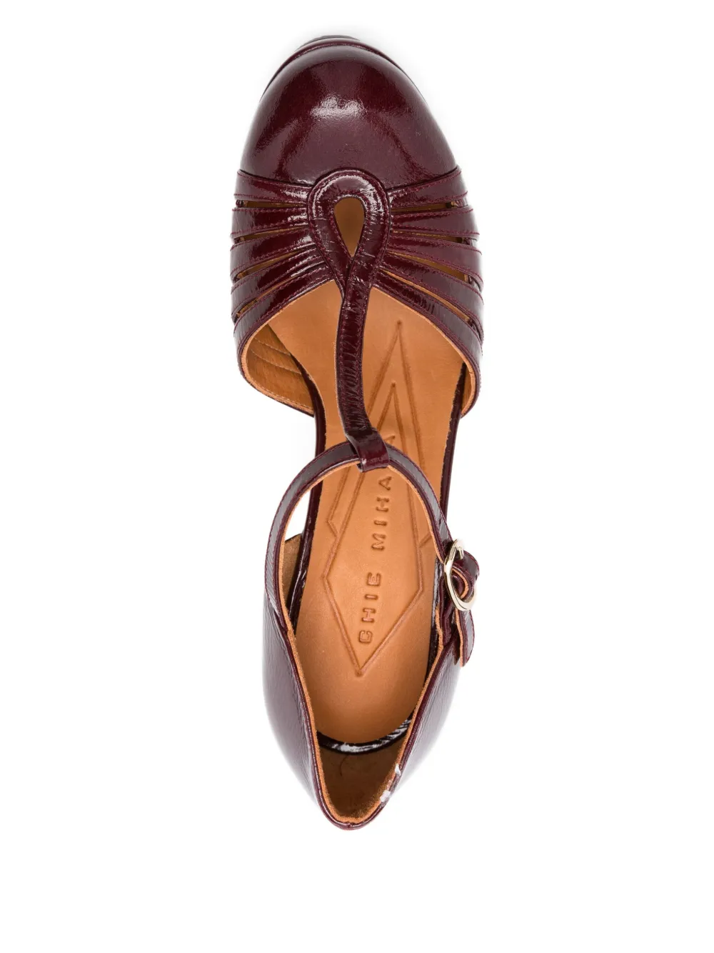 Chie Mihara 85 mm Yaisu lakleren pumps met T-bandje Rood